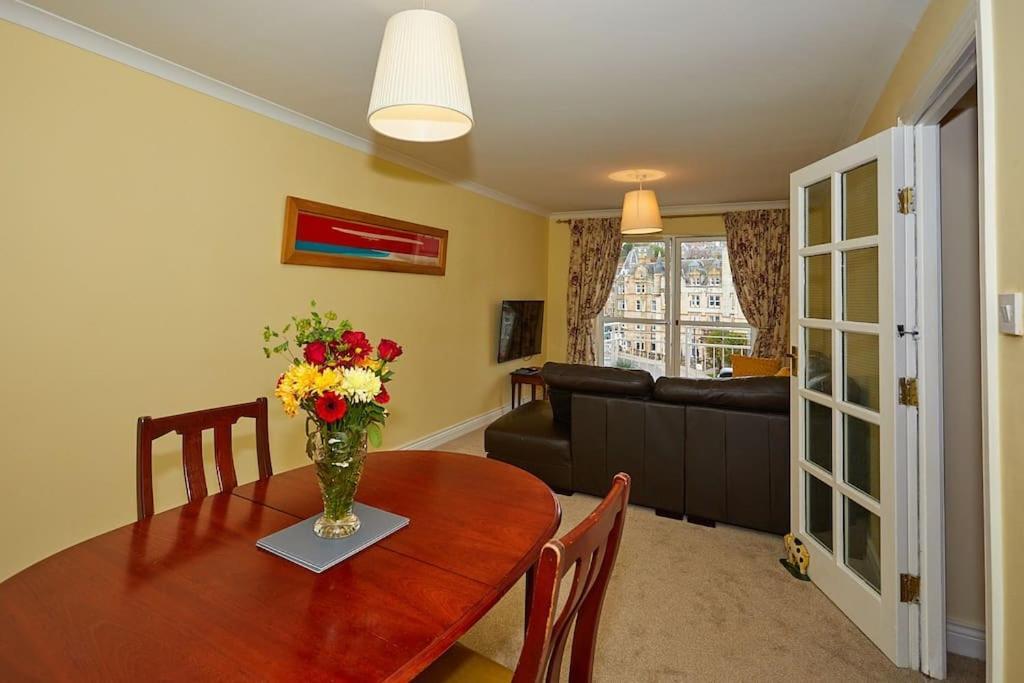 Little Bay View Apartment Оубън Екстериор снимка